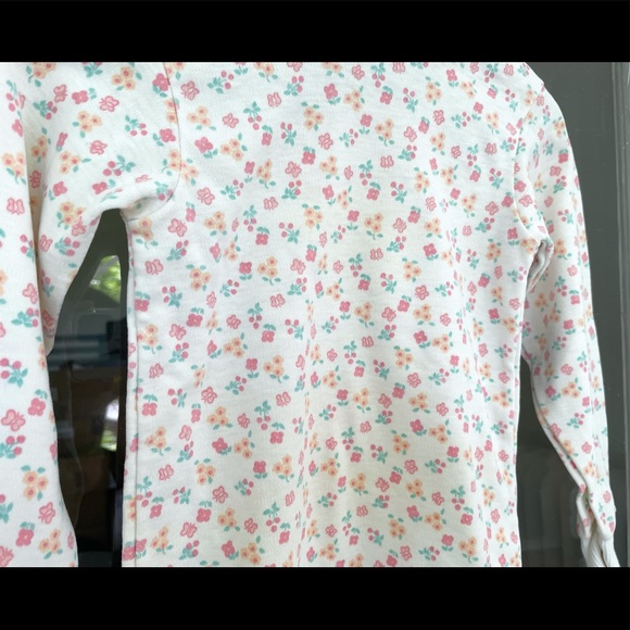 Vintage Carter's tiny turtleneck 🥰💕 - Picture 3 of 5